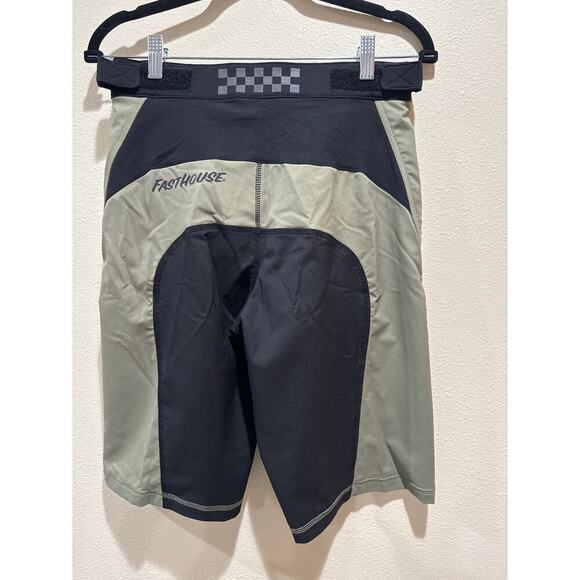 Fasthouse Crossline 2.0 Short - Dust Olive size 28 NEW - Picture 4 of 4